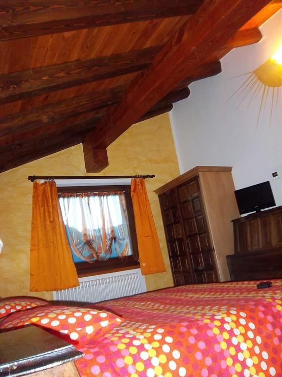 Les Lillas Verrayes Zimmer foto